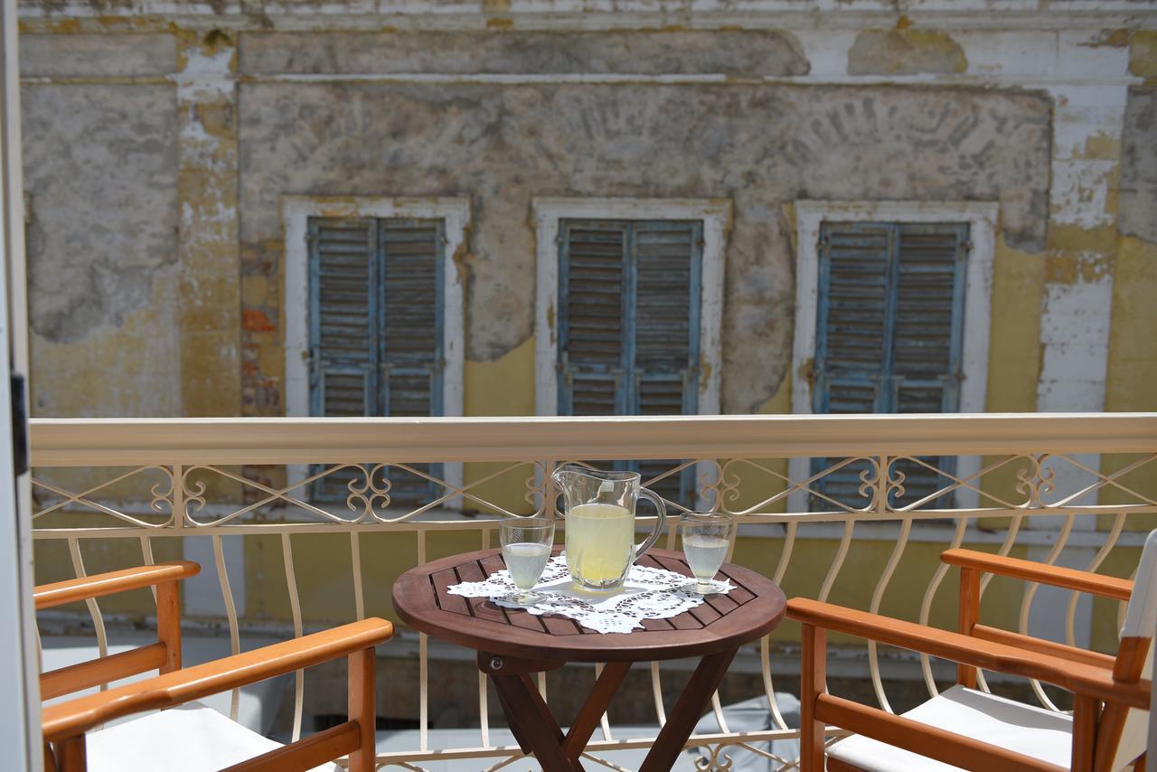 Oisyra Boutique Hotel Ермополи Екстериор снимка